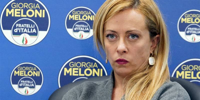 Giorgia Meloni, attacco a Draghi dopo la conferenza: Menzogne su vaccino e green pass
