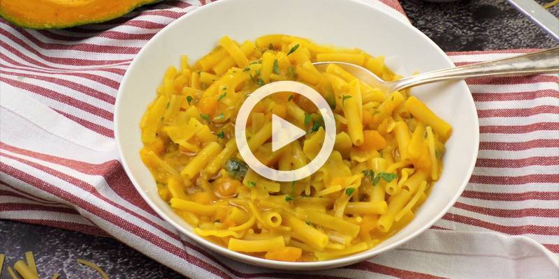 Pasta con la zucca (VIDEO RICETTA)