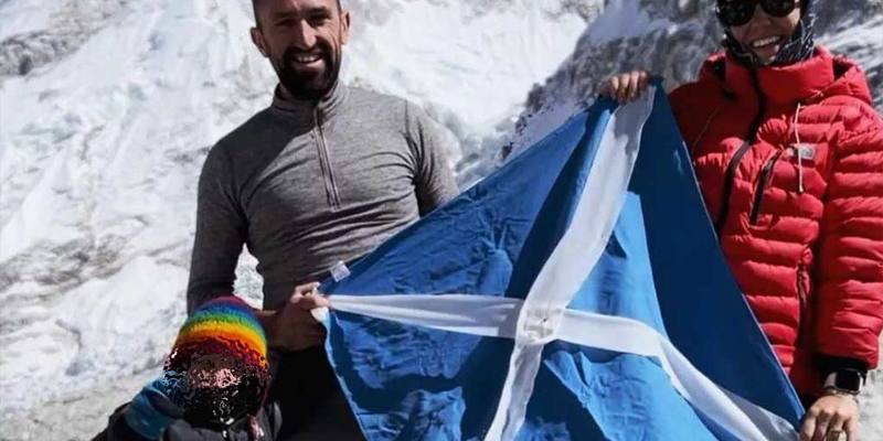 Il bimbo di 2 anni che ha scalato l’Everest