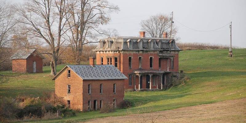 Mudhouse Mansion, la casa infestata di Blody Mary