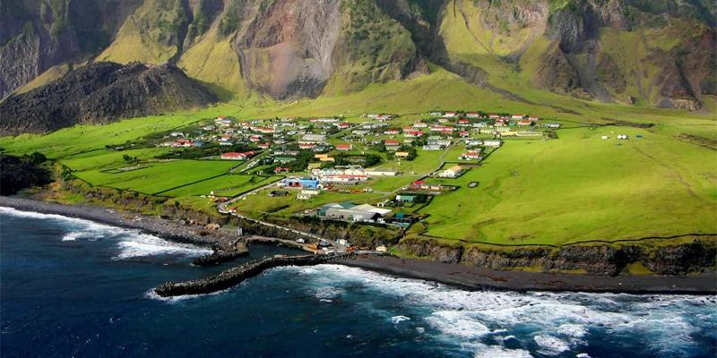 Tristan da Cunha, l’isola abitata più remota del mondo